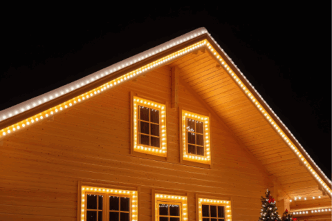 Dwell-Holiday-Lights-Services-Roof-Christmas-Lights